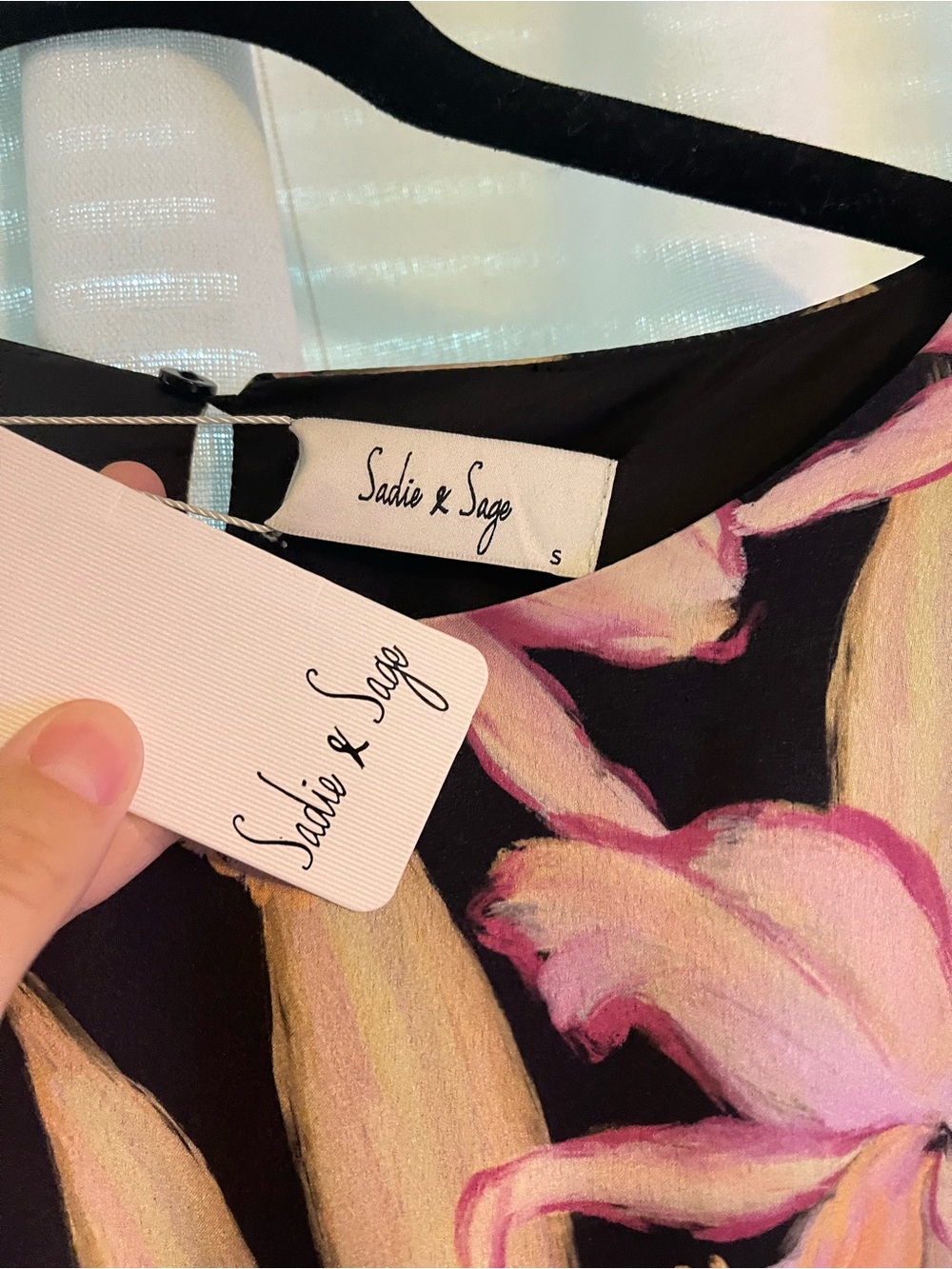 Sadie & Sage Candlelight Dolman dress - Picture 3 of 6